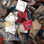 Phát hiện 300.000 bao cao su, gel bôi trơn hiệu Durex, OK,... nghi bị làm giả ở Sài Gòn