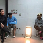 Miền Bắc rét đến mức trẻ bị méo mặt