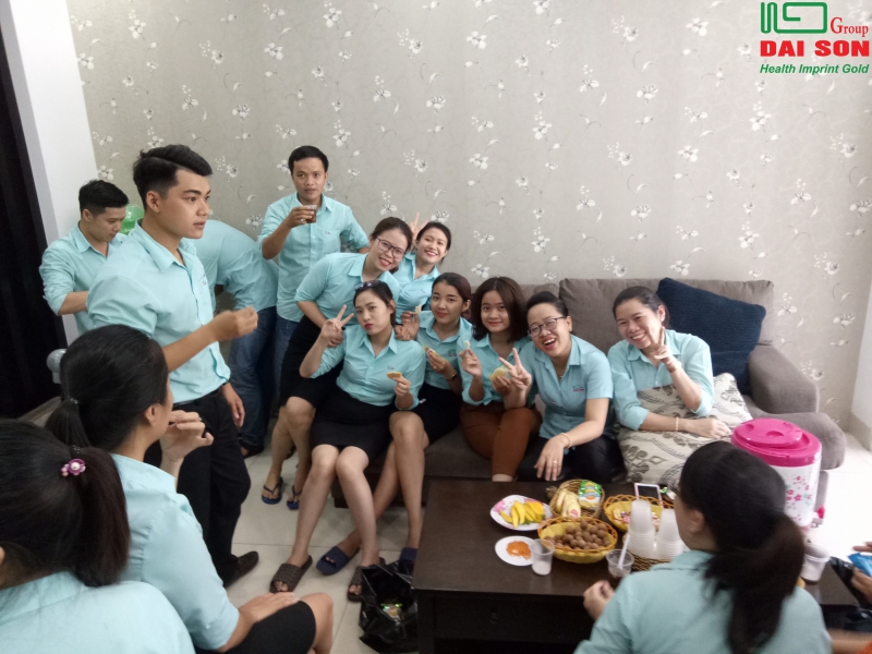 Vui vẻ - hào hứng!